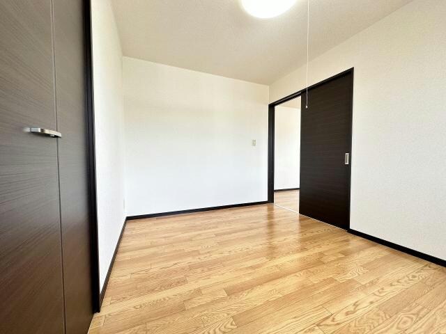 レザングレーヌⅡの物件内観写真