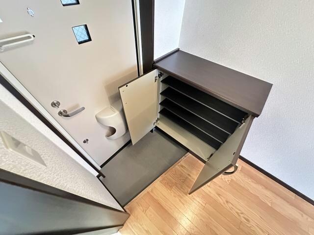 レザングレーヌⅡの物件内観写真