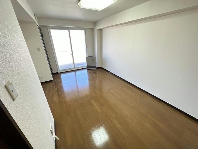 ピュアパレス北昭和の物件内観写真