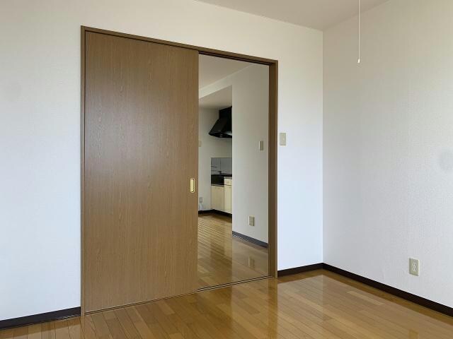 ピュアパレス柏木の物件内観写真