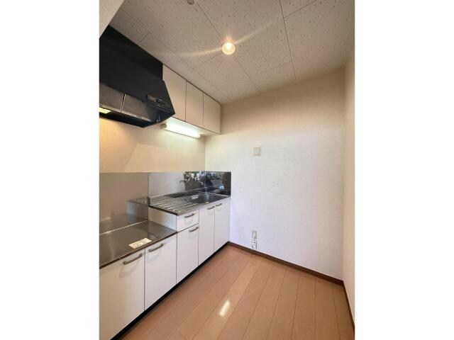 ピュアパレス川原の物件内観写真