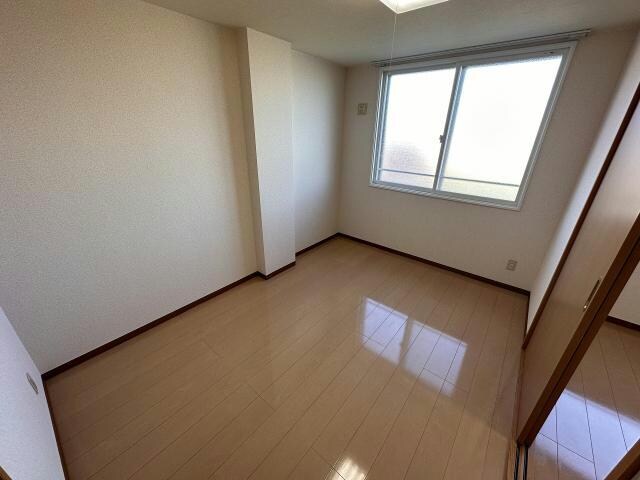 ピュアパレス川原の物件内観写真