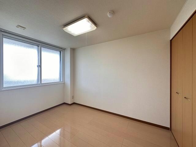 ピュアパレス川原の物件内観写真