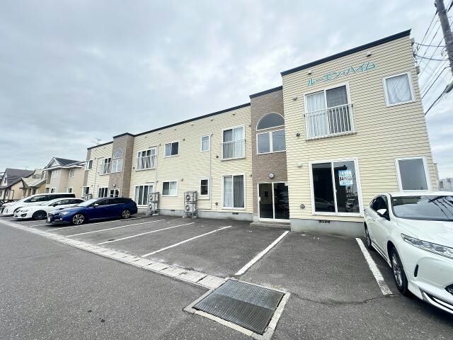 ルーエンハイムの物件外観写真