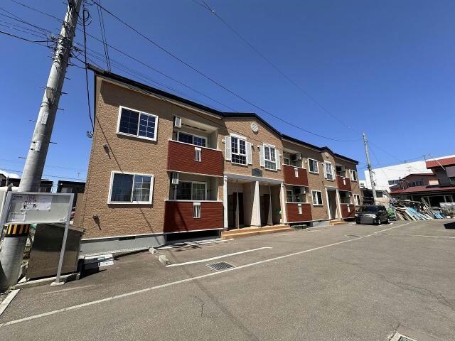 グランカーサの物件外観写真