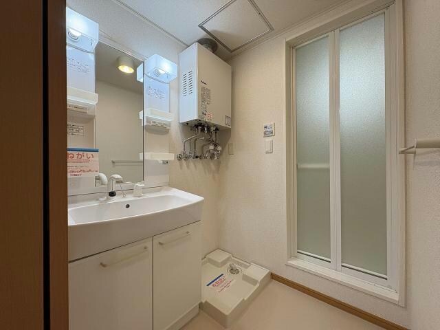 キャトルセゾンDの物件内観写真