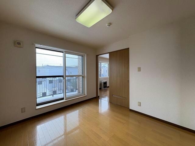 ピュアライフ中野通の物件内観写真