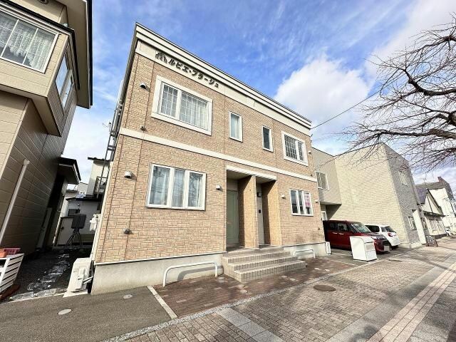 ルピエ・プラージュの物件外観写真