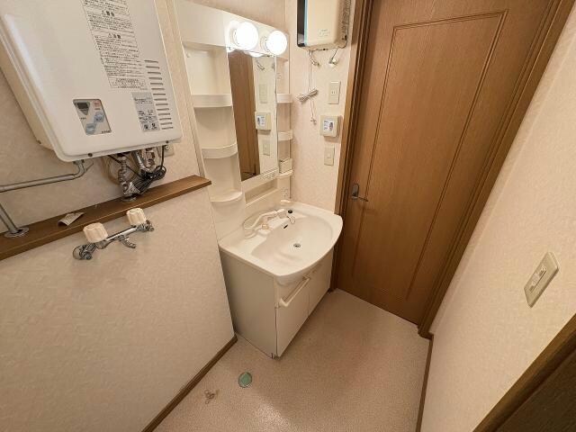 ニートハウスBの物件内観写真