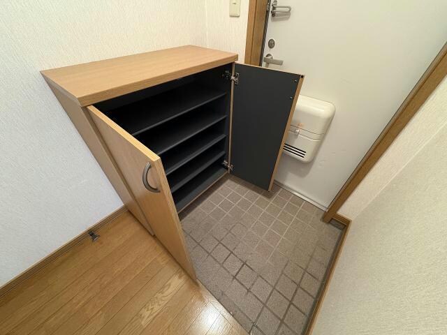 ニートハウスBの物件内観写真