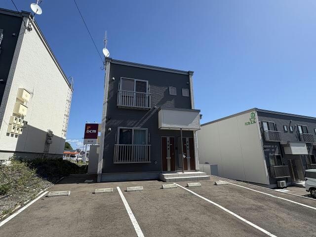 ビラミカエル12の物件外観写真