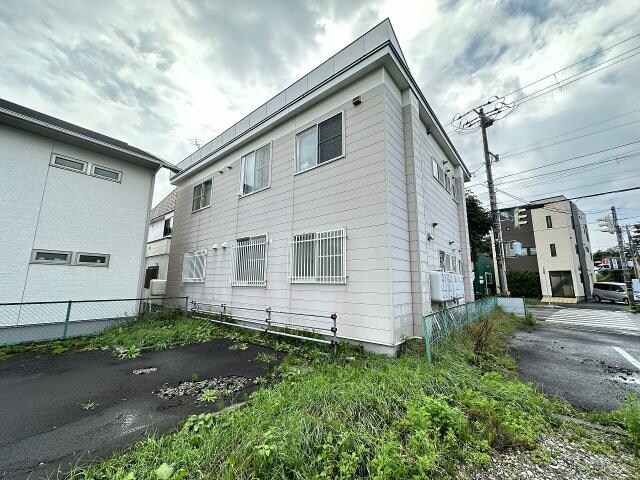 本通1丁目13番 一棟二戸の物件外観写真