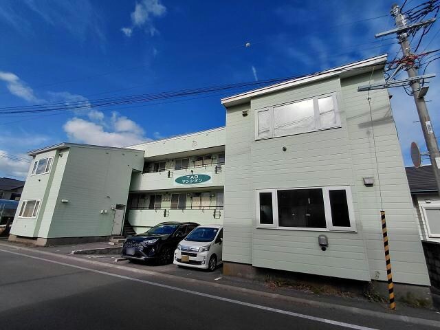 TADマンシオンの物件外観写真