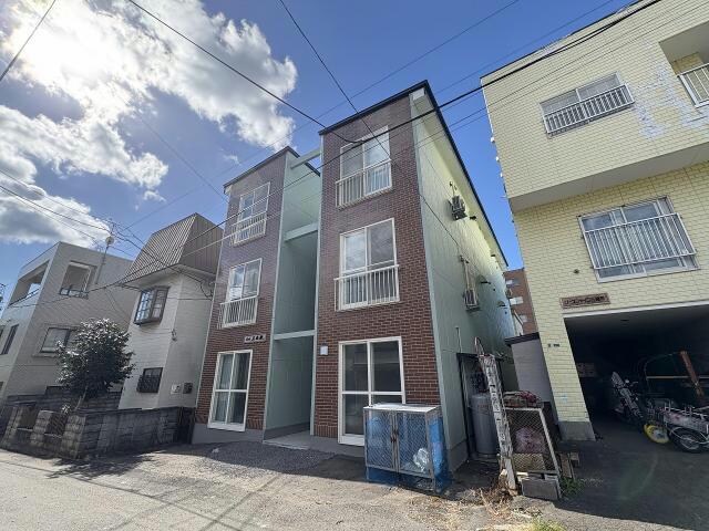 ヴィラ五稜郭の物件外観写真