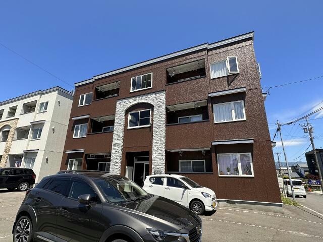 アルフィーネ柳町の物件外観写真