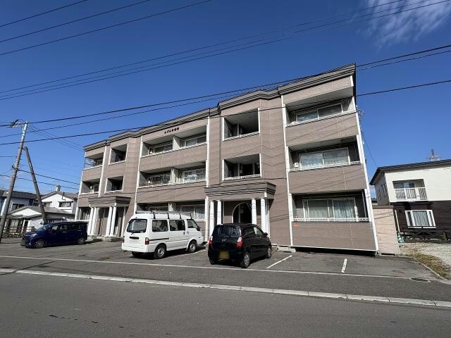 めぞん参番館の物件外観写真