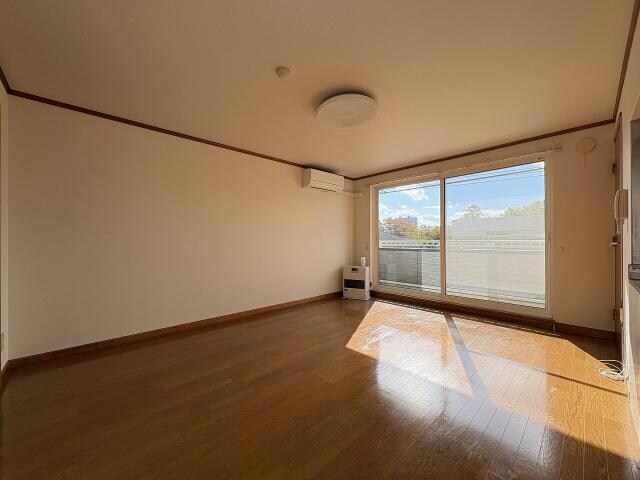 めぞん参番館の物件内観写真