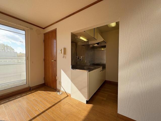 めぞん参番館の物件内観写真