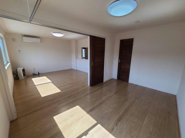 ペアレンツホームの物件内観写真
