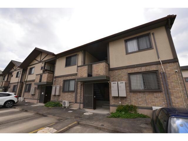 レクサス　Bの物件外観写真