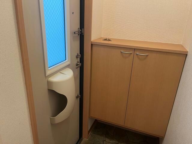 レクサス　Bの物件内観写真