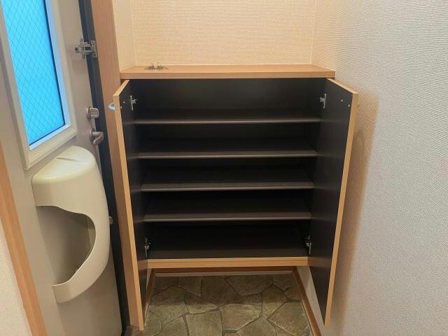 レクサス　Bの物件内観写真