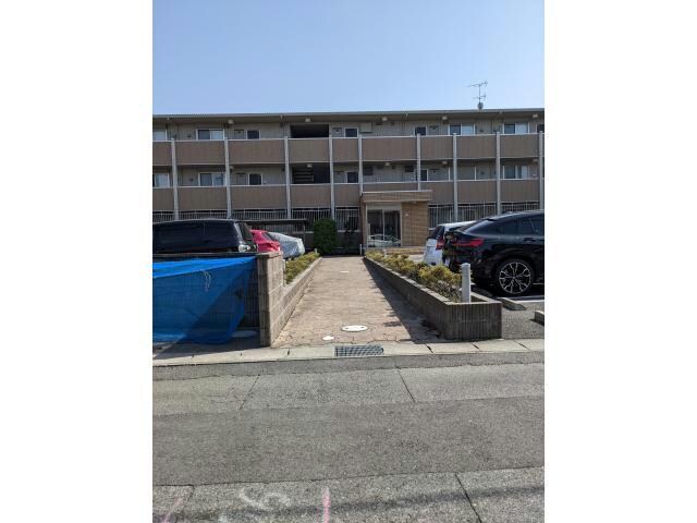 ホベン　セドルの物件外観写真