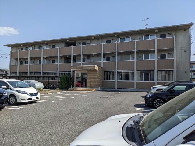 ホベン　セドルの物件外観写真