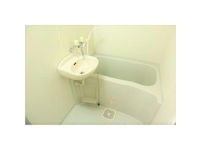 レオパレスタカネの物件内観写真