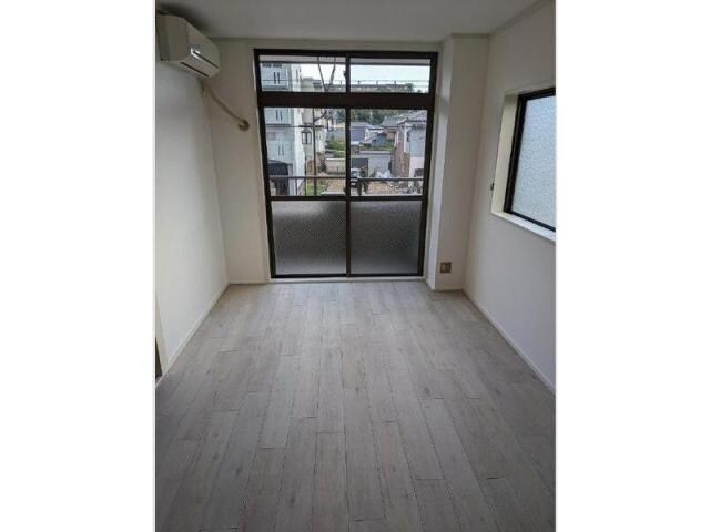 ランブルTANAKAの物件内観写真