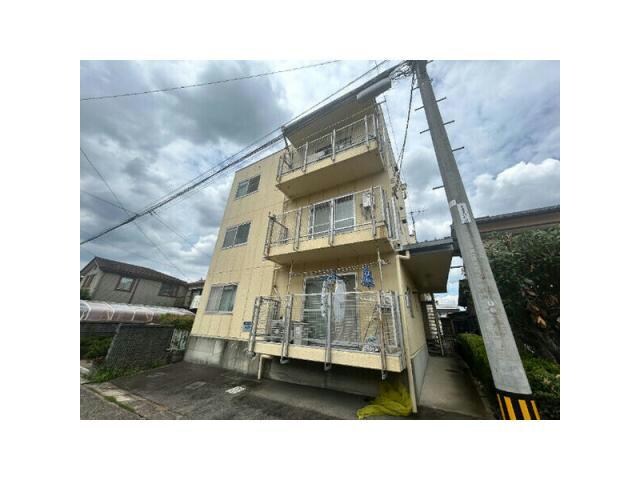 ハウス北屋敷の物件外観写真