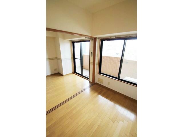 パラシオン千代田の物件内観写真