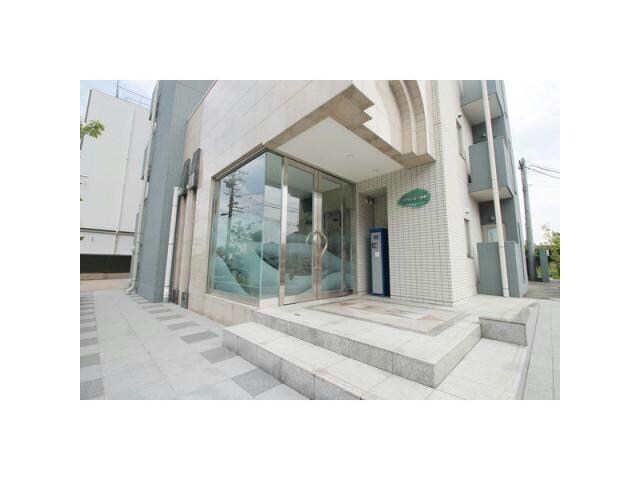 パラシオン西新の物件外観写真