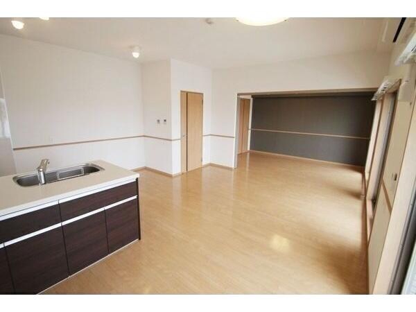 パラシオン西新の物件内観写真