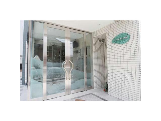 パラシオン西新の物件外観写真