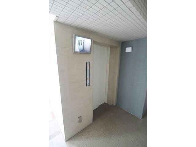 パラシオン西新の物件外観写真