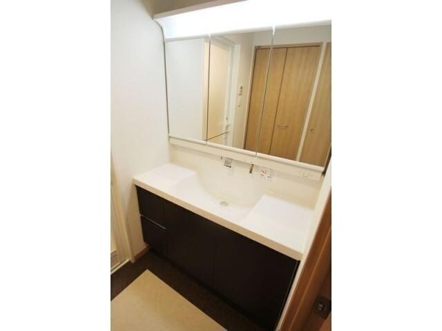 パラシオン西新の物件内観写真