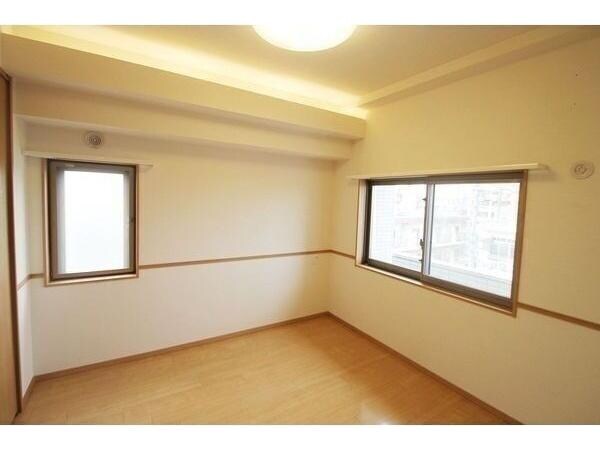 パラシオン西新の物件内観写真