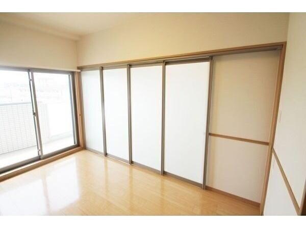 パラシオン西新の物件内観写真