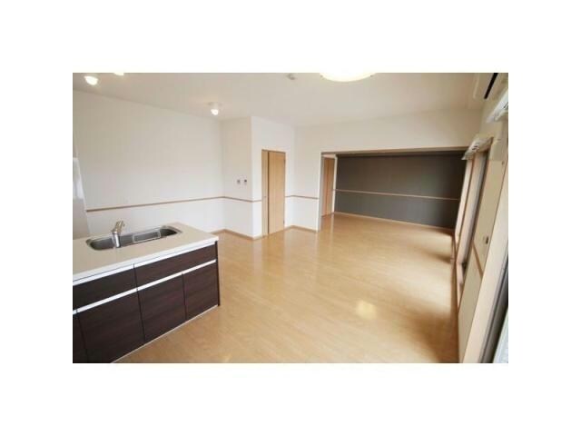 パラシオン西新の物件内観写真