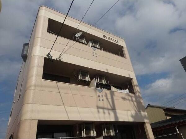 withの物件外観写真