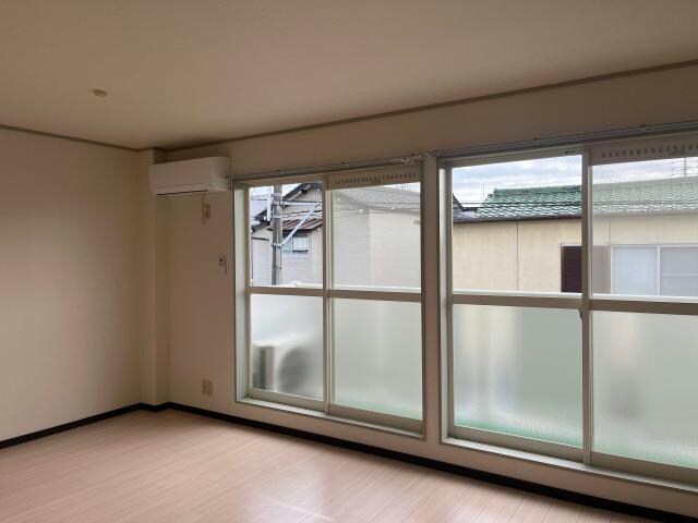 Surplus　Two若杉の物件内観写真