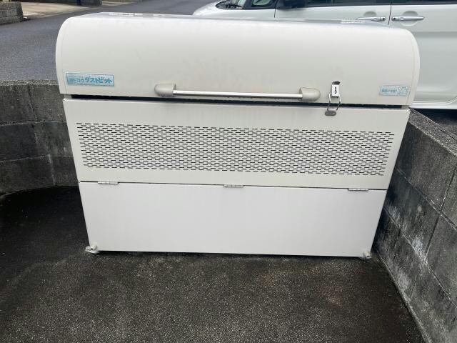 Surplus　Two若杉の物件外観写真