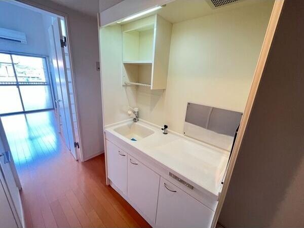 ヒロアーカ新守山の物件内観写真