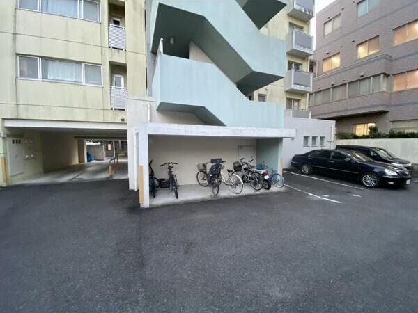 アーバンスクエアⅢの物件外観写真