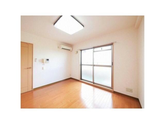 ミフネセントラルベア荒本の物件内観写真