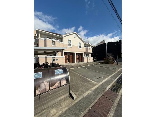 マーベラスコートの物件外観写真