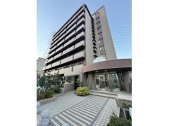 グランドゥール西岡の物件外観写真