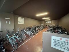 グランドゥール西岡の物件外観写真