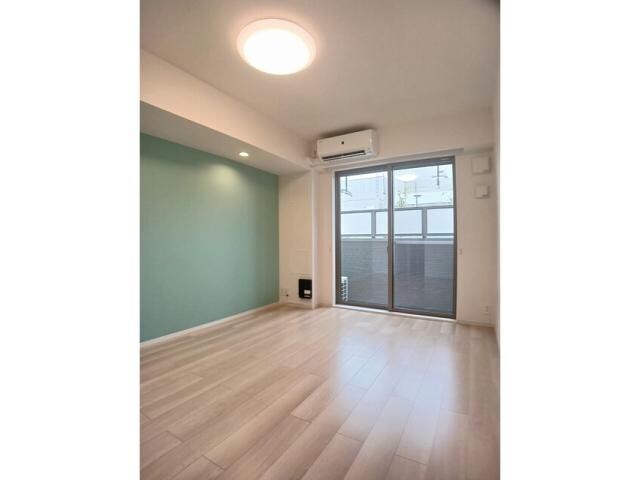 カーサ・オストロの物件内観写真